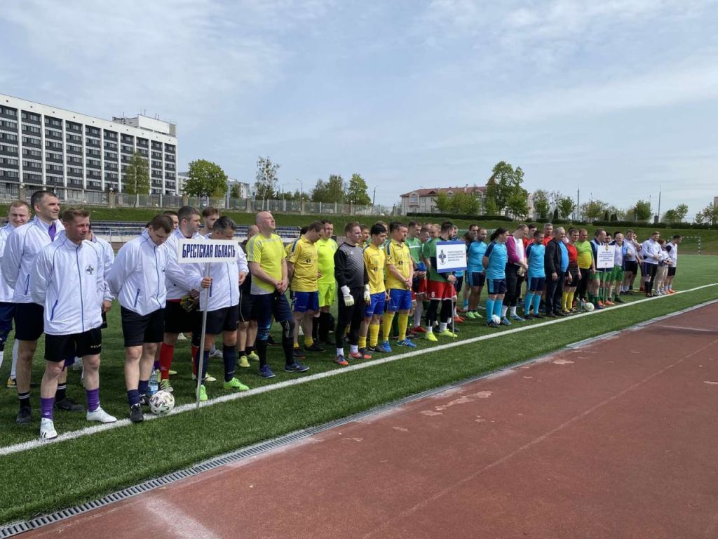В Гродно проходит республиканский турнир по мини-футболу среди медицинских работников