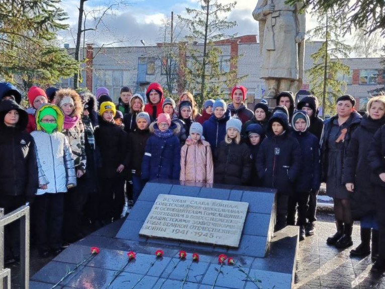 Акцию памяти ко Дню освобождения Гомеля провели в Гомельском областном детском центре медреабилитации "Верасок"